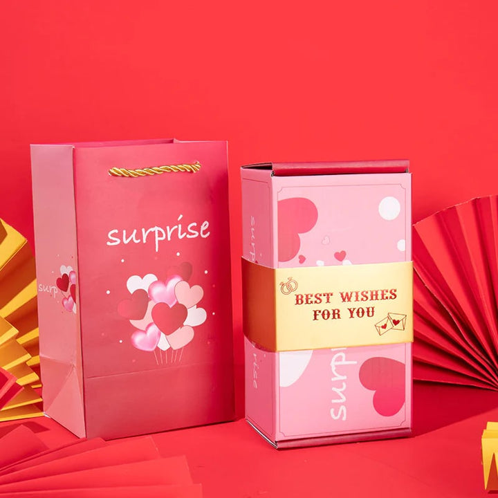 Boîte surprise personnalisable avec cadres photo, emballage cadeau original et souvenir pour Noël.