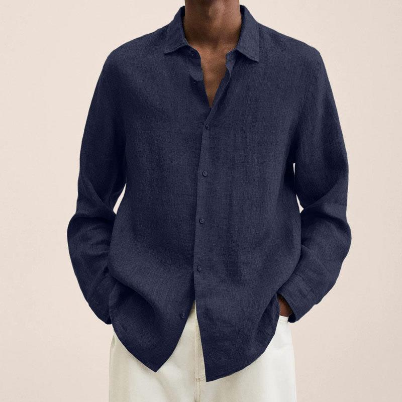 Manches longues chemise homme classique, revers soigné, style élégant et décontracté.