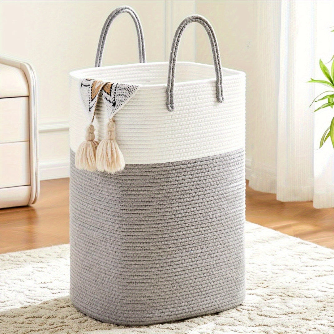 Panier à linge en coton tressé, texture naturelle, grande capacité pour organisation élégante.
