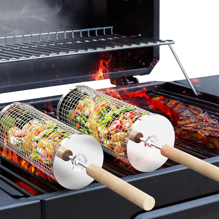 Panier de grill premium en acier inoxydable pour barbecue extérieur. Idéal pour légumes, poisson et fruits de mer.