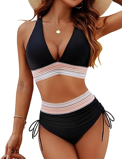 Élégant bikini femme, taille haute et sculptant, confortable pour l'été. Parfait pour bronzer.