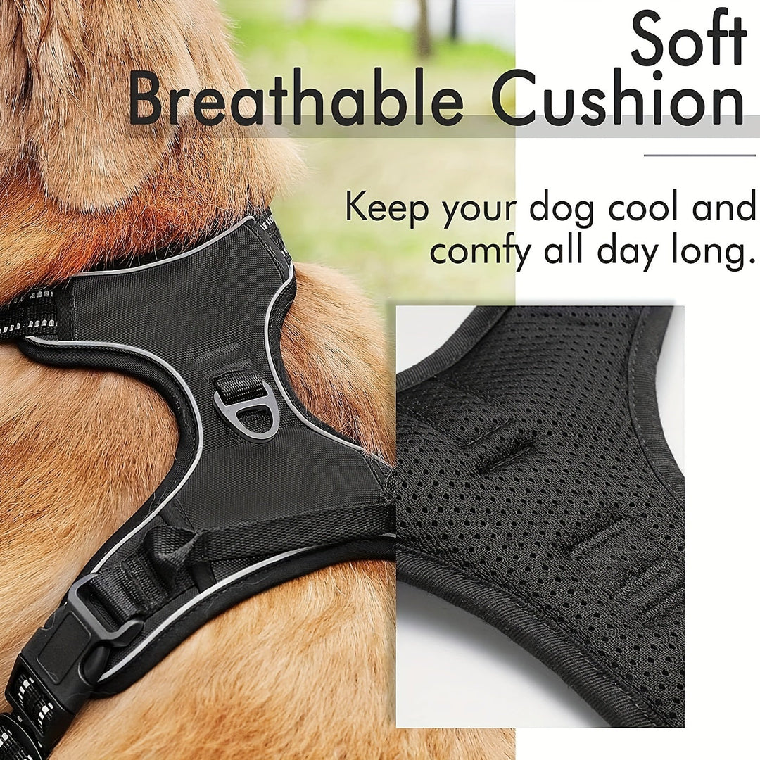 Harnais respirant en tissu Oxford pour chien, avec éléments réfléchissants et laisse durable.