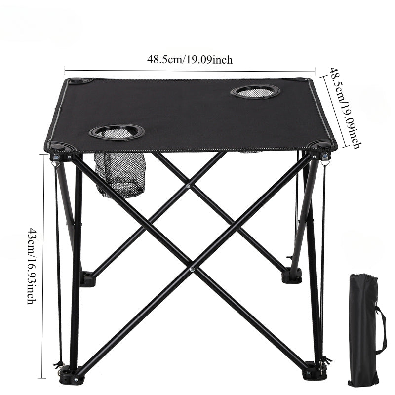 Table de camping pliable en métal léger avec plateau facile à nettoyer, partie de l'ensemble de jardin portable.