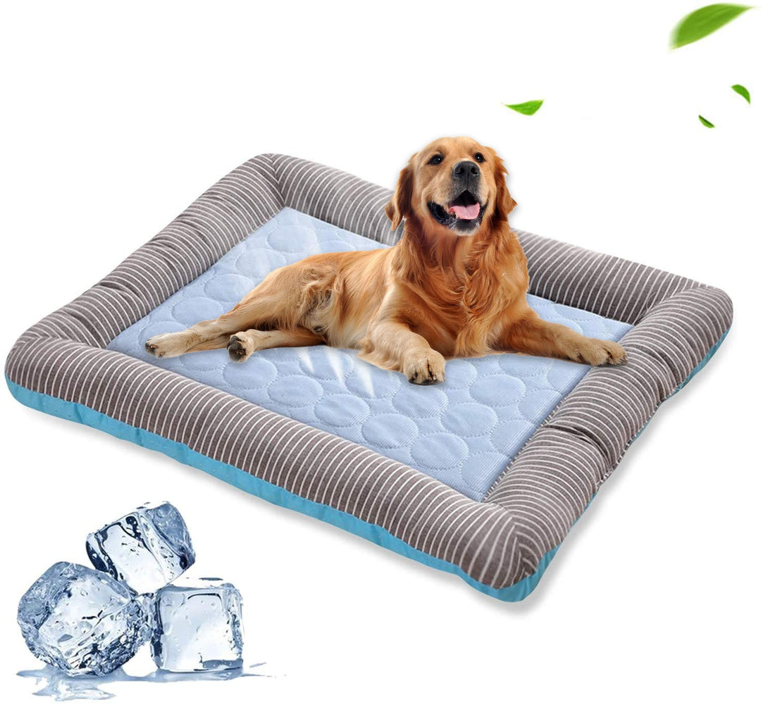 Tapis rafraîchissant en soie glacée pour chiens et chats, idéal pour l'été.