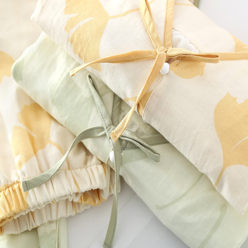 Loungewear femme confortable et chic, pyjama à feuilles de ginkgo, ensemble 2 pièces pour la maison.