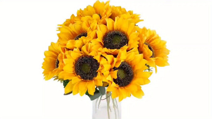 Superbe ensemble de 11 tournesols artificiels jaunes réalistes pour une décoration florale festive et durable.
