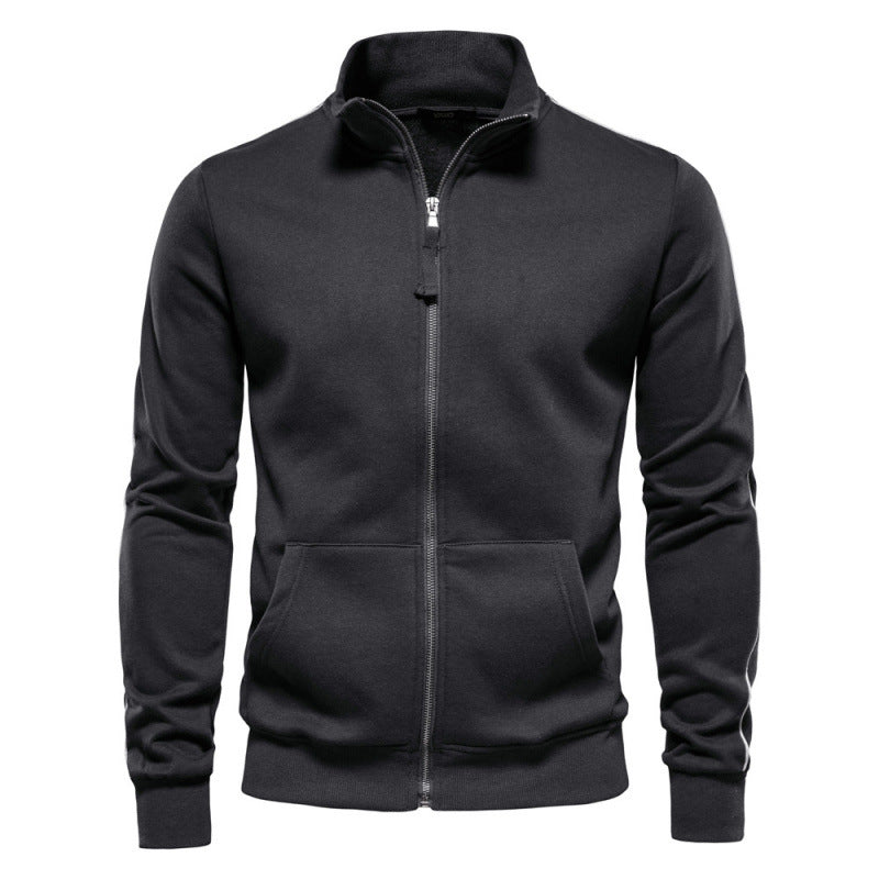 Mode homme: sweatshirt gris chiné à col zippé pour un look moderne et versatile, idéal pour le sport et loisirs.