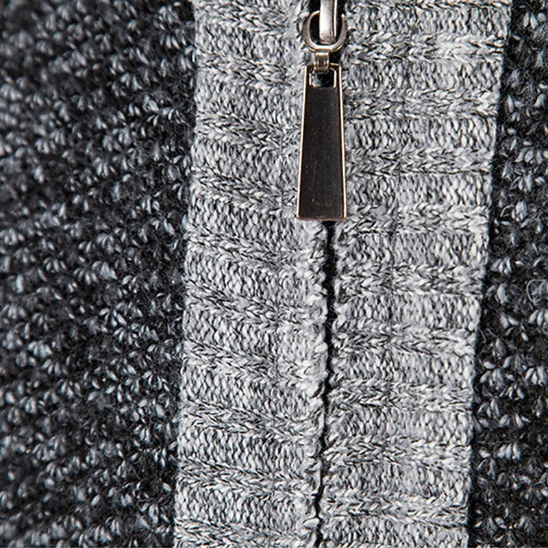 Cardigan homme en laine douce, zip intégral. Vêtement chaud et confortable pour l'hiver. Maille élégante.