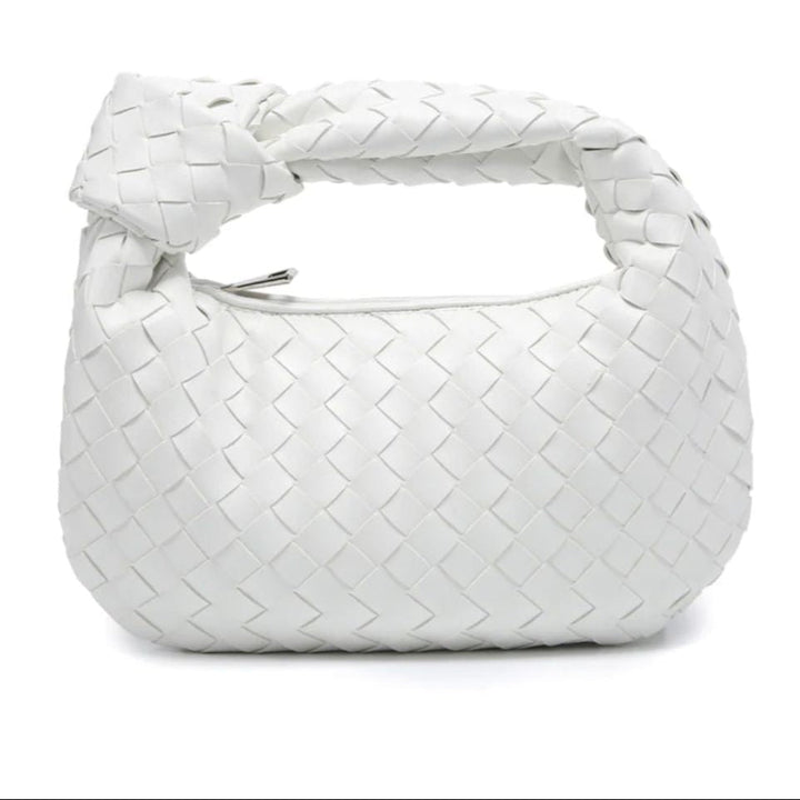 Sac à main compact tressé, un modèle polyvalent avec bandoulière, élégant et moderne pour toute femme.