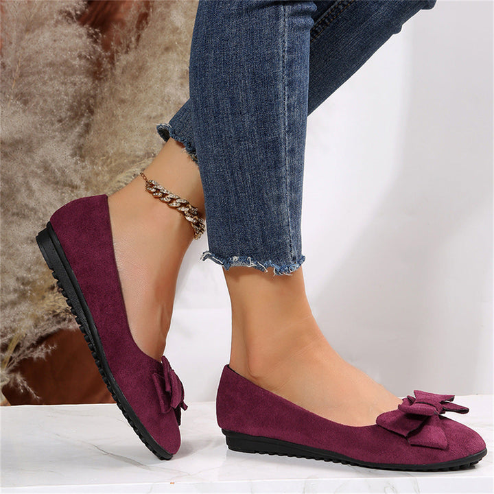 Chaussures confort femmes avec soutien podologique optimal, parfaites pour la marche et le quotidien.