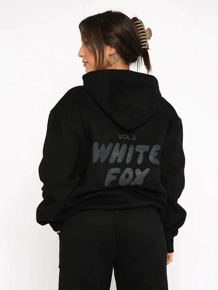 Ensemble Elise femme élégant pour sport et athleisure, offrant confort et liberté de mouvement.