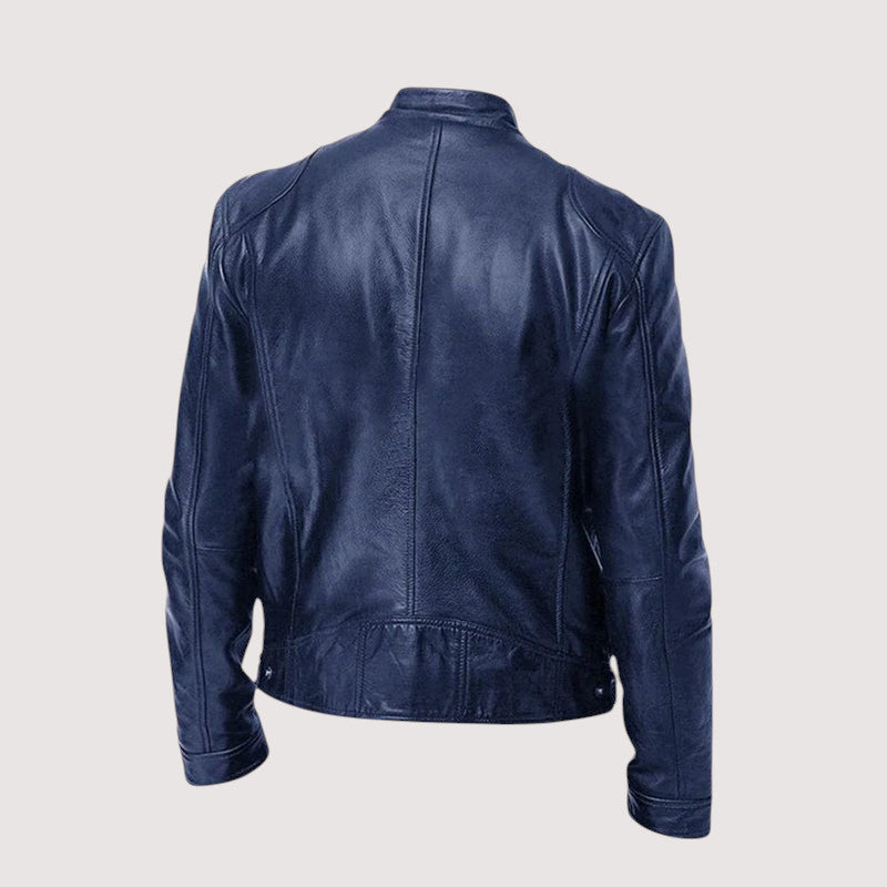 Veste homme noire décontractée et élégante. Blouson coupe ajustée, confortable pour un style intemporel.