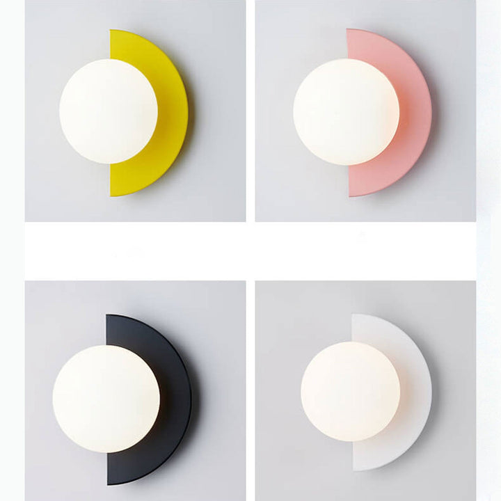 Décoration murale design Aurora. Luminaire moderne demi-cercle pour tout intérieur.
