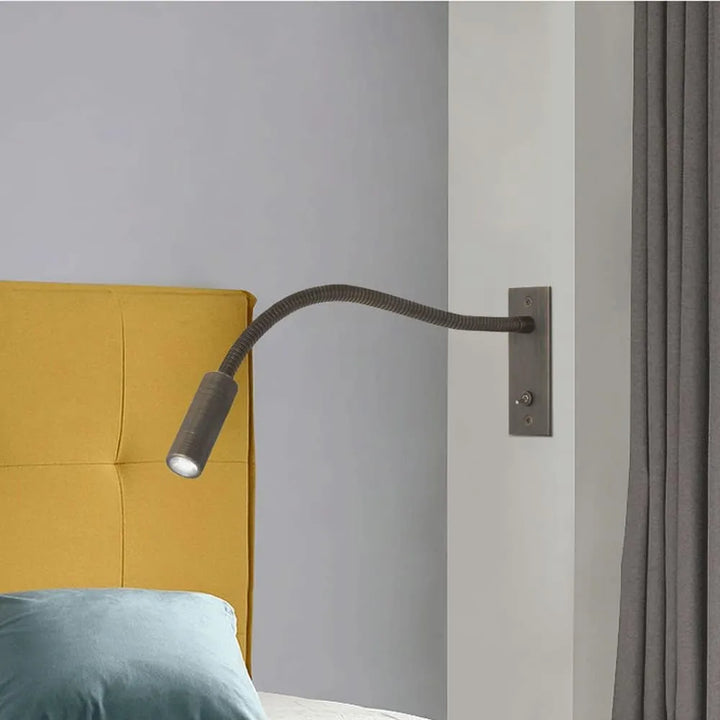 Éclairage mural LED flexible pour chevet de chambre, lecture, ambiance lumière chaude, design moderne.