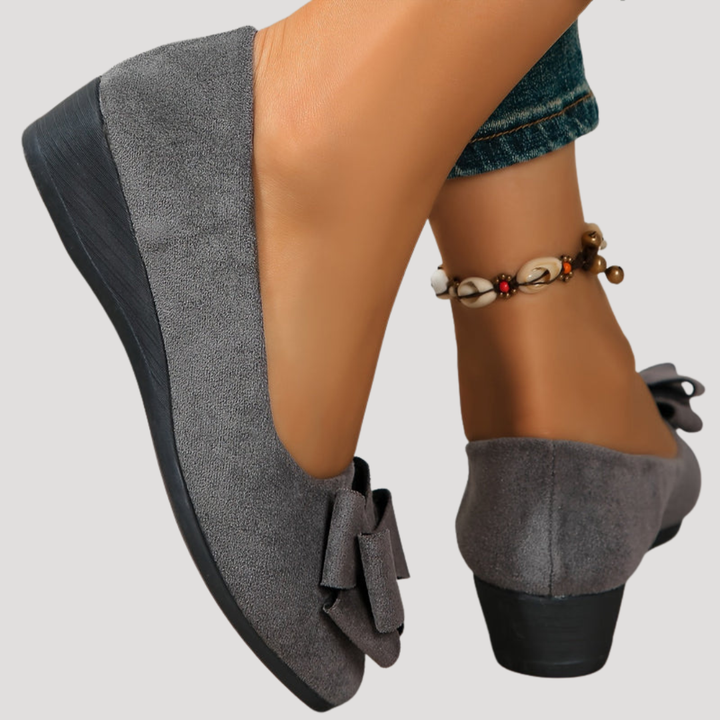 Ballerines compensées femme avec nœud élégant, idéales pour allier mode et confort au quotidien.