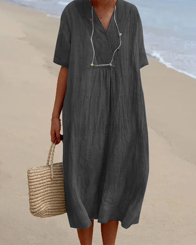 Mode femme: Robe fluide d'été confortable, féminine et légère, essentielle pour votre garde-robe estivale.