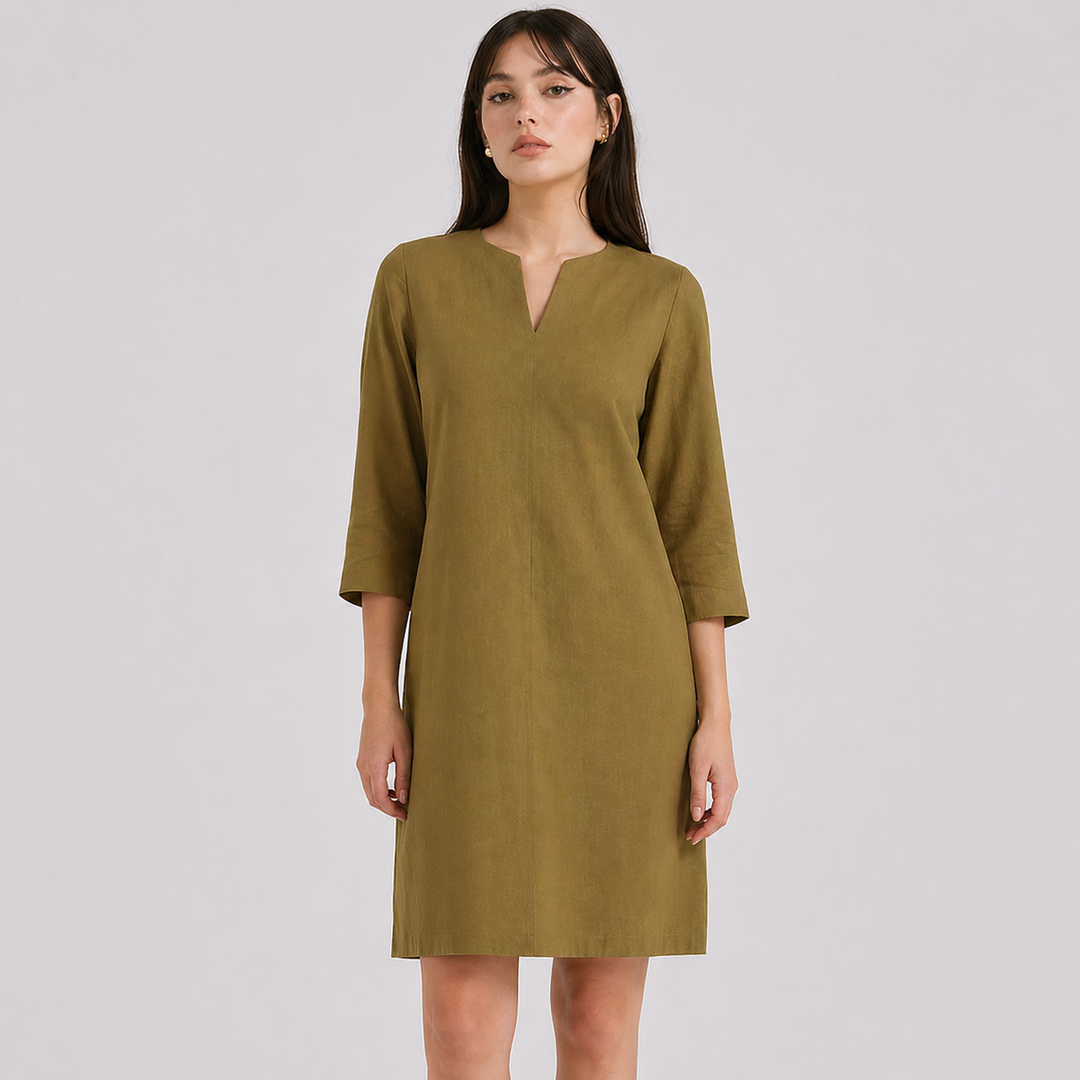 Modèle Isabella : robe femme fluide, encolure V, parfaite pour l'été et un style décontracté.