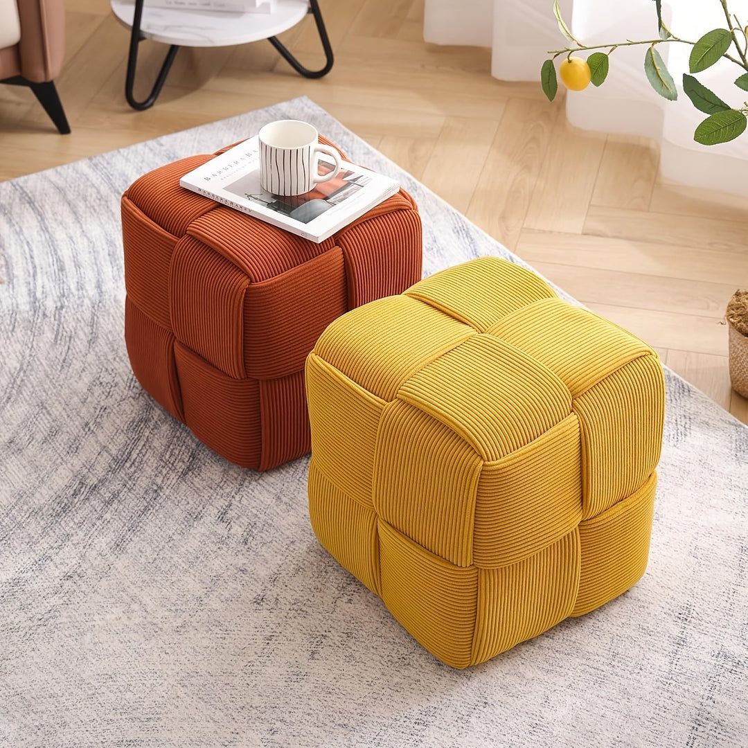 Pouf Ottoman CordyCube gris crépusculaire, velours côtelé. Confortable et polyvalent pour le salon.