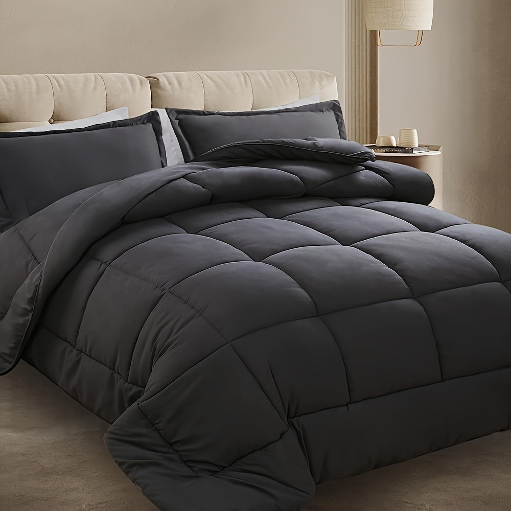 Ensemble couette toutes saisons en microfibre douce et respirante, style hôtelier pour chambre confortable.
