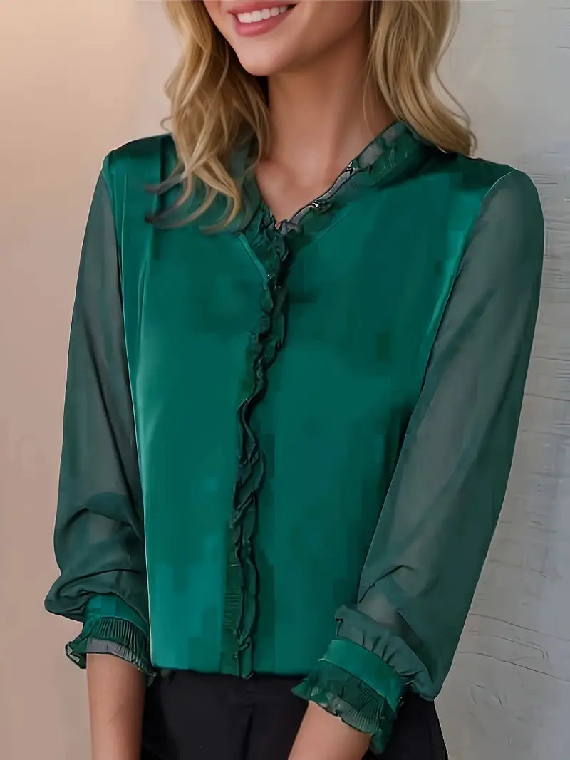Chemisier élégant à manches longues pour femme, parfait pour le bureau ou un style décontracté chic.