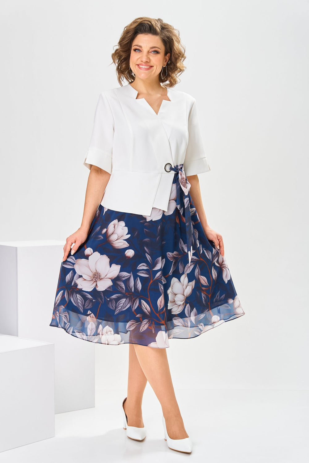Robe midi florale fluide femme coton soie, idéale printemps/été chic.
