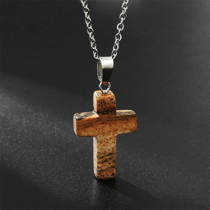 Collier femme pendentif croix en améthyste, bijou de protection et méditation.