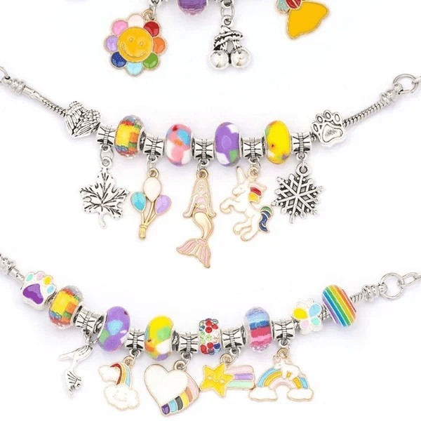 Emballage coloré du kit création bracelets DIY pour filles, parfait pour un cadeau éducatif.