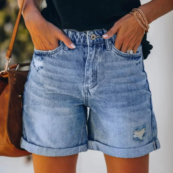 Short femme taille haute décontracté, idéal pour l'été. Confortable et tendance pour la mode estivale.