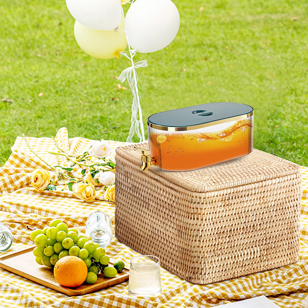 Carafe distributeur pour limonade et thé glacé, parfait pour fêtes, s'adapte au réfrigérateur.