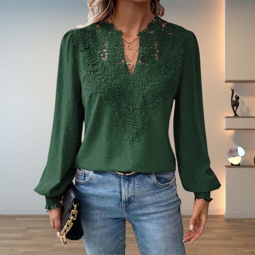 Blouse légère femme pour printemps-été, style élégant et décontracté, confort mode garanti.