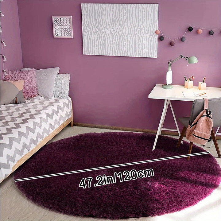Tapis de sol rond Clouda, ultra-doux et confortable, parfait pour le coin lecture.