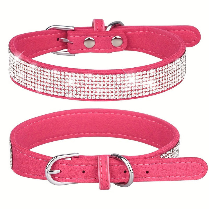Collier élégant en cuir véritable avec strass scintillants, réglable pour chien petit ou moyen.
