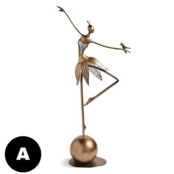 Décoration de jardin en métal, élégante statue de fille dansante de ballet.