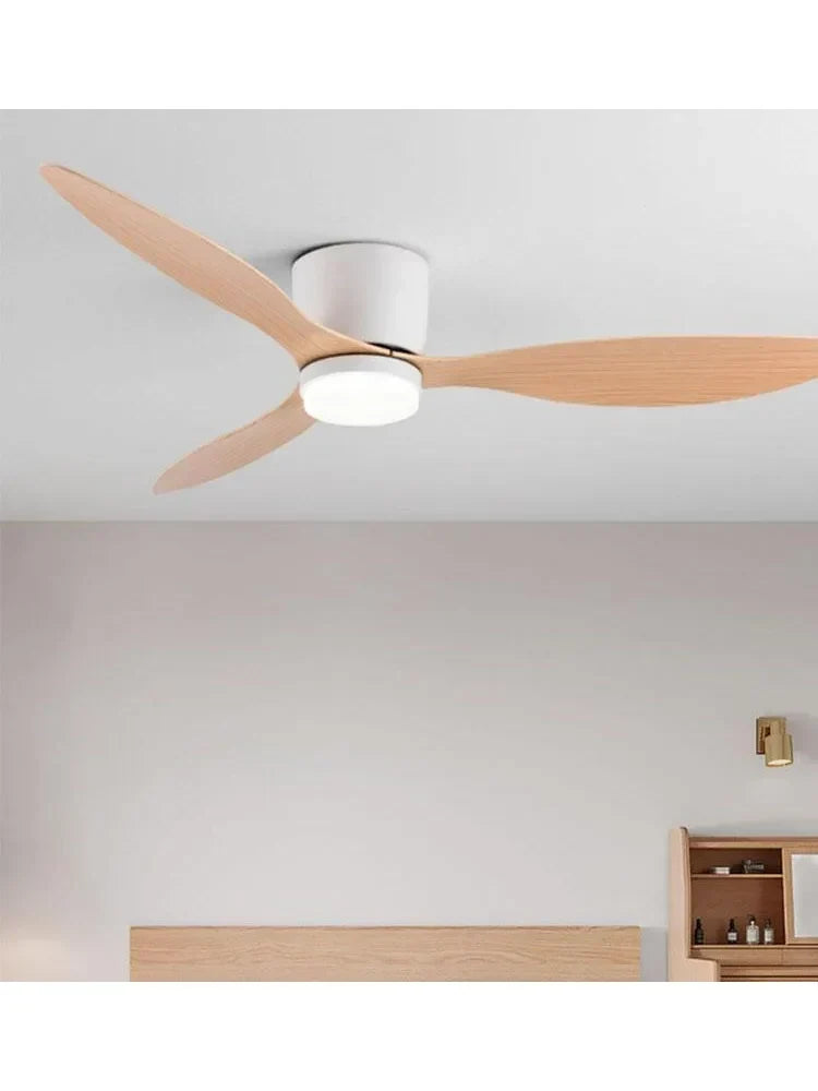 Ventilateur de plafond LED moderne et silencieux avec télécommande, parfait pour le confort de la maison.