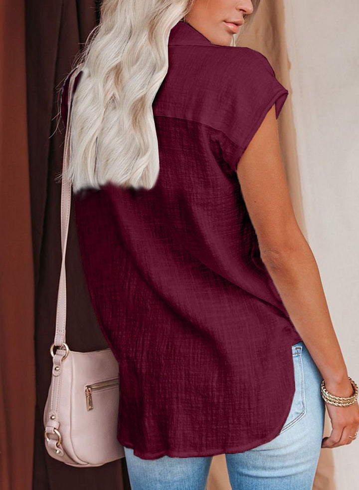Blouse femme mode, style décontracté-chic, idéale pour l'été, tissu fluide et aéré.