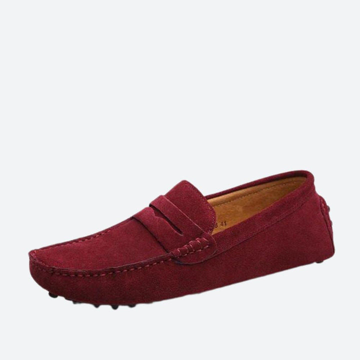 Chaussures élégantes femme en cuir, confortables, parfaites pour la mode urbaine, le bureau et le quotidien.