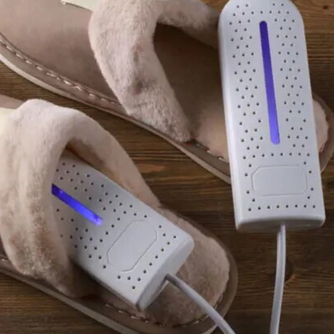 Appareil UV désinfectant et sèche-chaussures rapide, assure entretien chaussures et élimine bactéries.