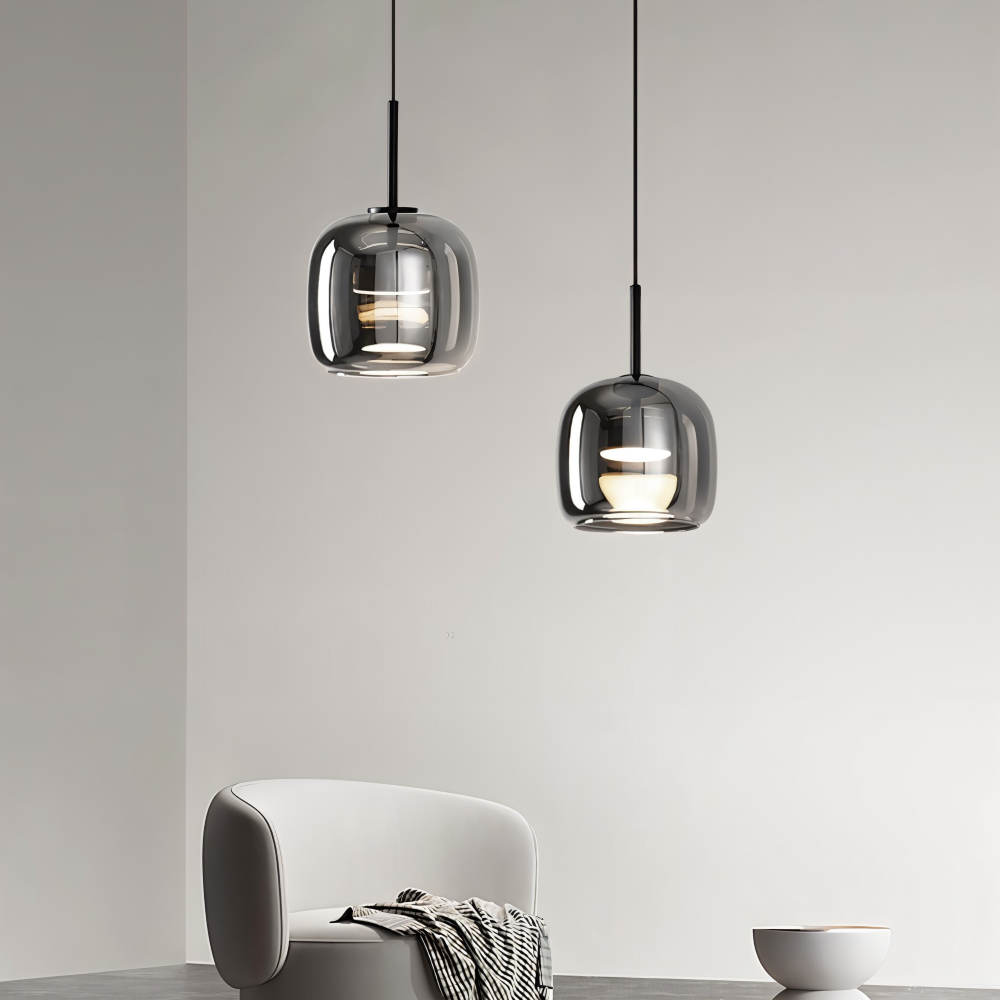 Luminaire Acro à LED, verre fumé noir/gris, style contemporain, ambiance chaleureuse garantie.