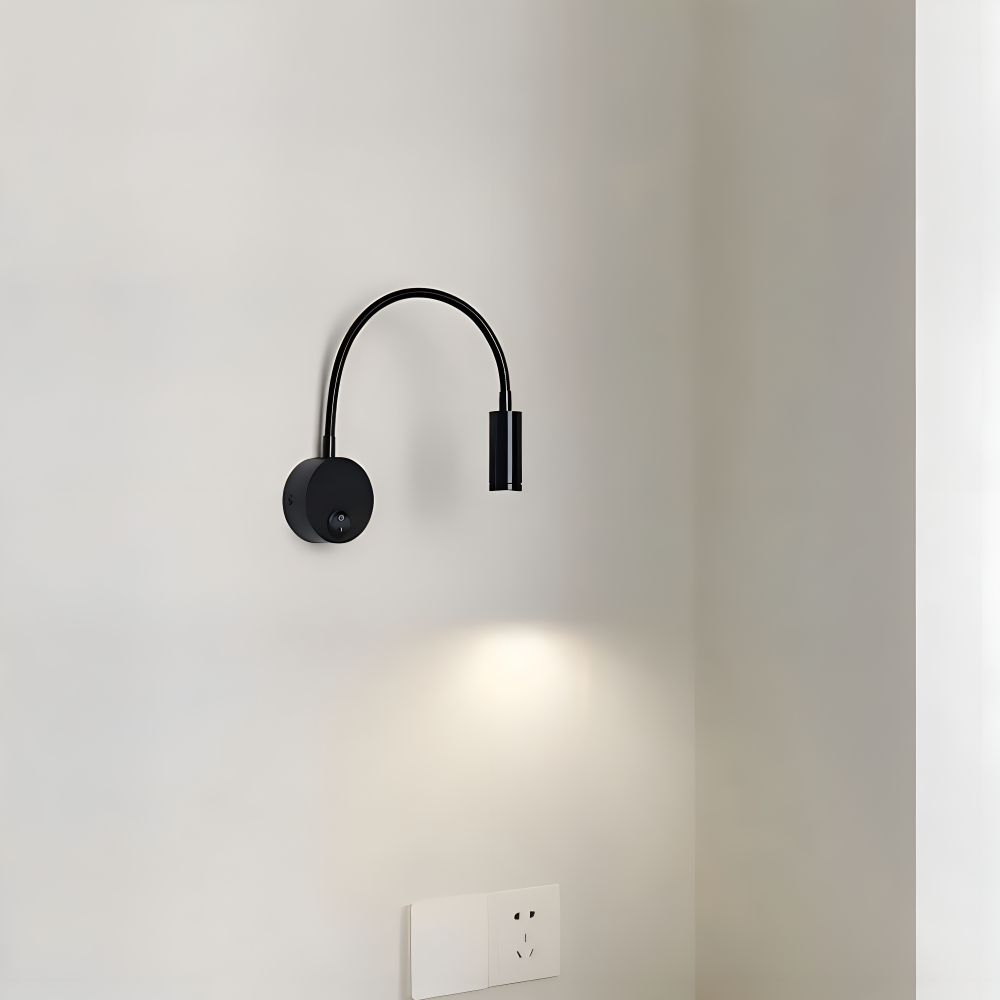 Lampe LED murale design, col de cygne flexible pour un éclairage de lecture précis.