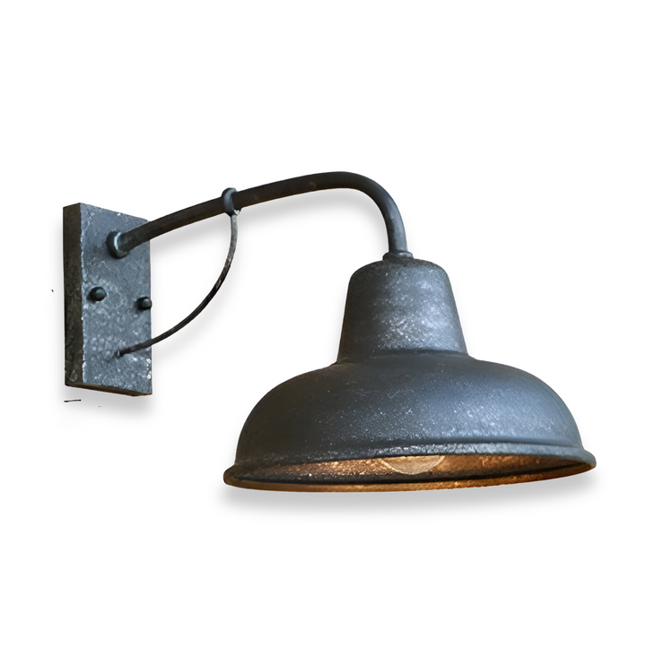 Lampe murale extérieure industrielle rétro, éclairage de façade et jardin, style vintage.