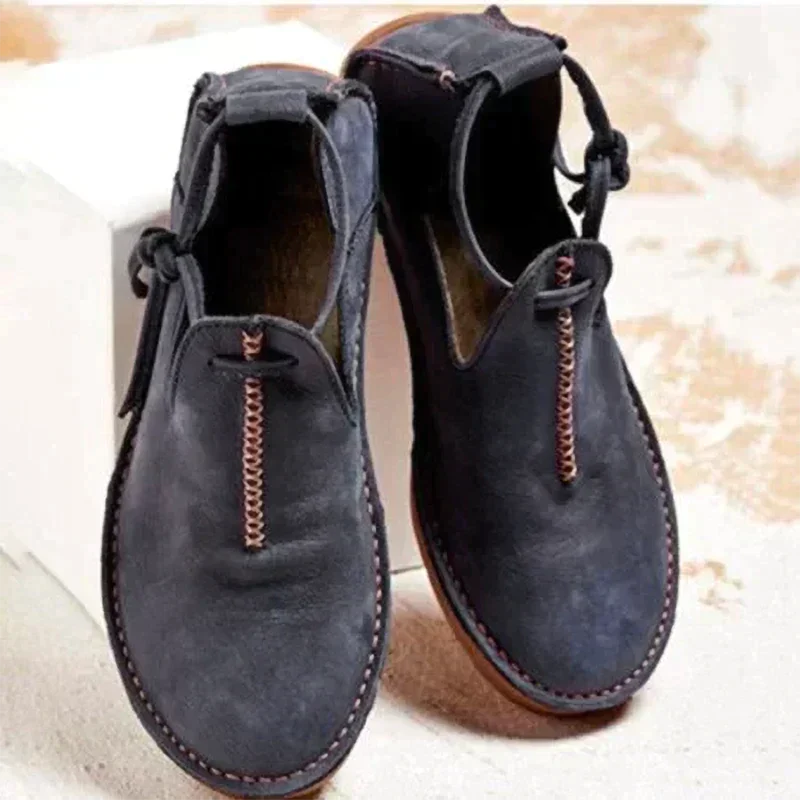 Chaussures femme élégantes et confortables, parfaites pour la ville. Style intemporel pour printemps/automne.