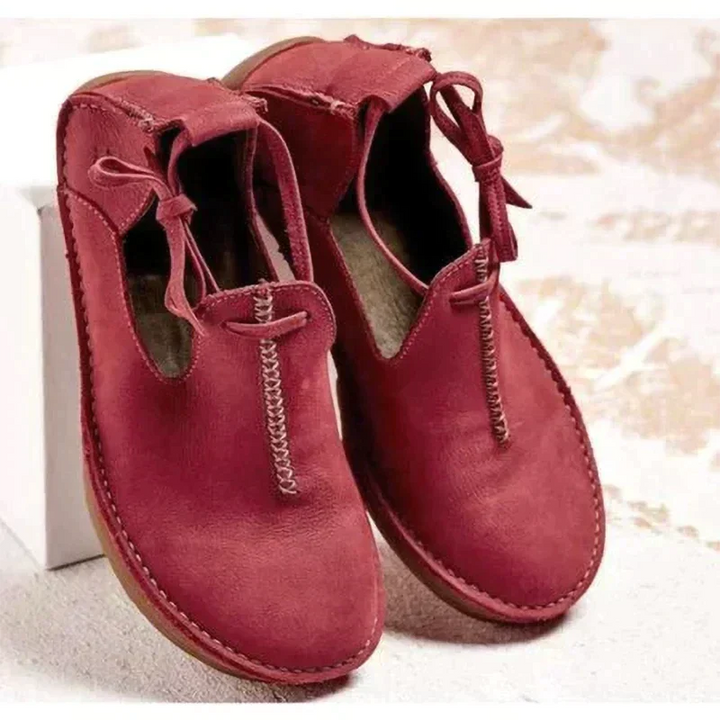 Chaussures de ville femme, confortables et chics, idéales pour printemps/automne. Un choix classique.