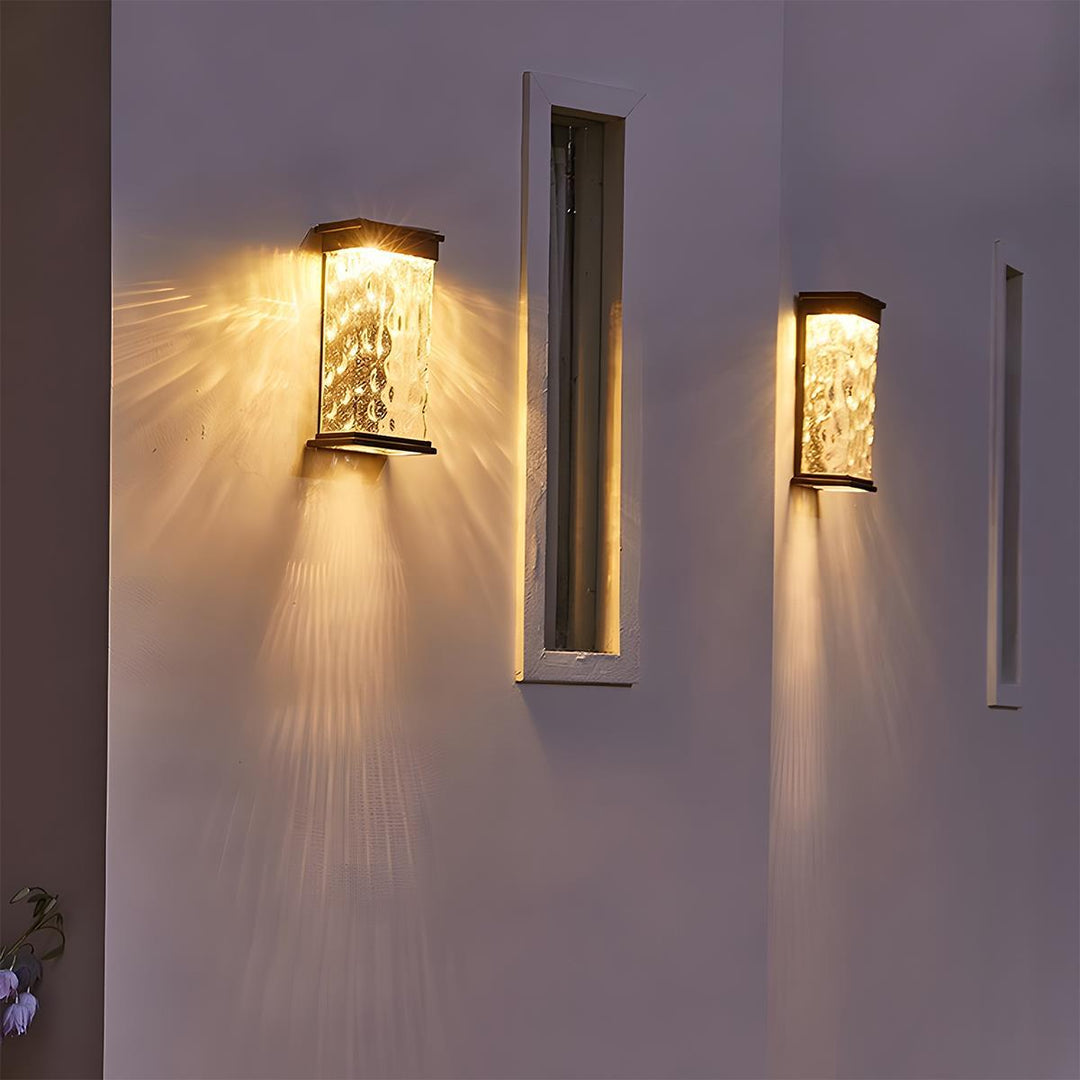 Applique LED murale étanche IP65, design moderne, éclairage de façade et jardin.