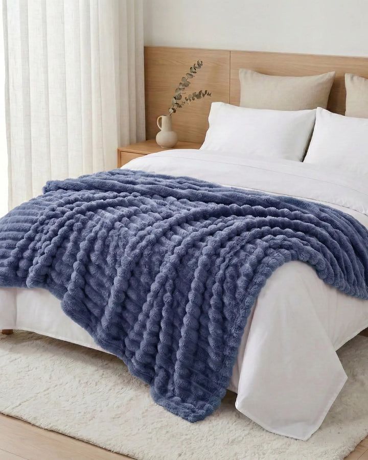 Couverture polaire, pour une touche de douceur et de confort dans chaque pièce.