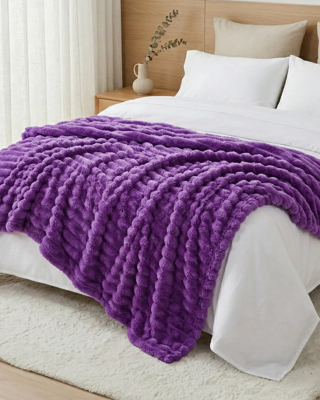 Plaid doux et confortable, parfait pour un cadeau ou pour embellir la maison.