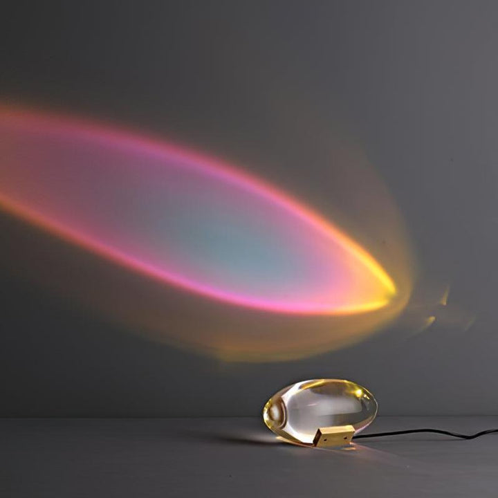 Lampe décorative LED cristal, moderne et économe, idéale pour une touche de lumière élégante.