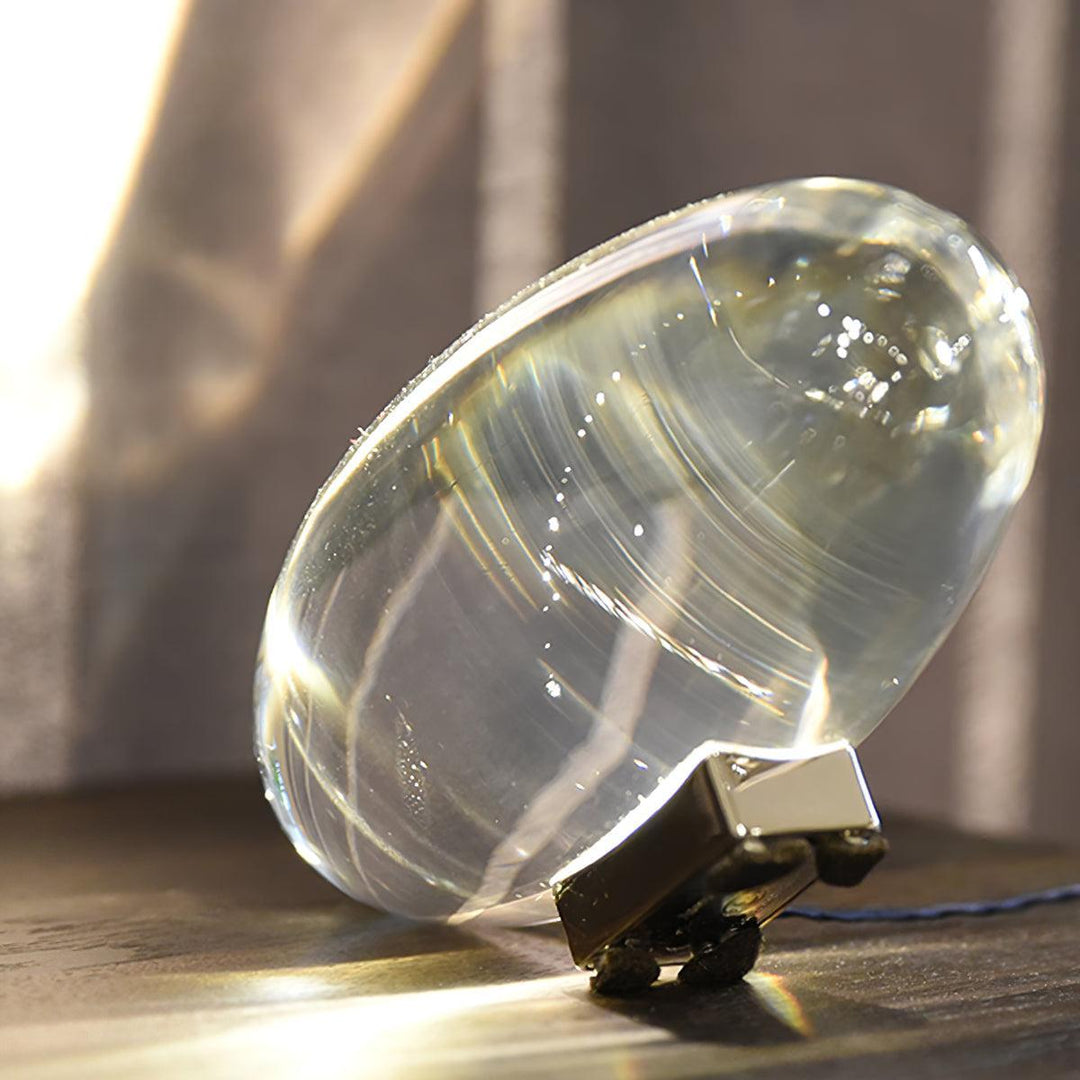 Lampe de table LED cristal, décorative et moderne, offrant une lumière chaude et accueillante.