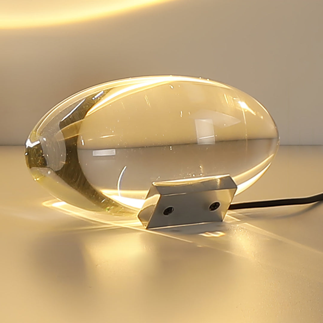 Lampe décorative LED en cristal, idéale pour une ambiance intérieure contemporaine et chaleureuse.