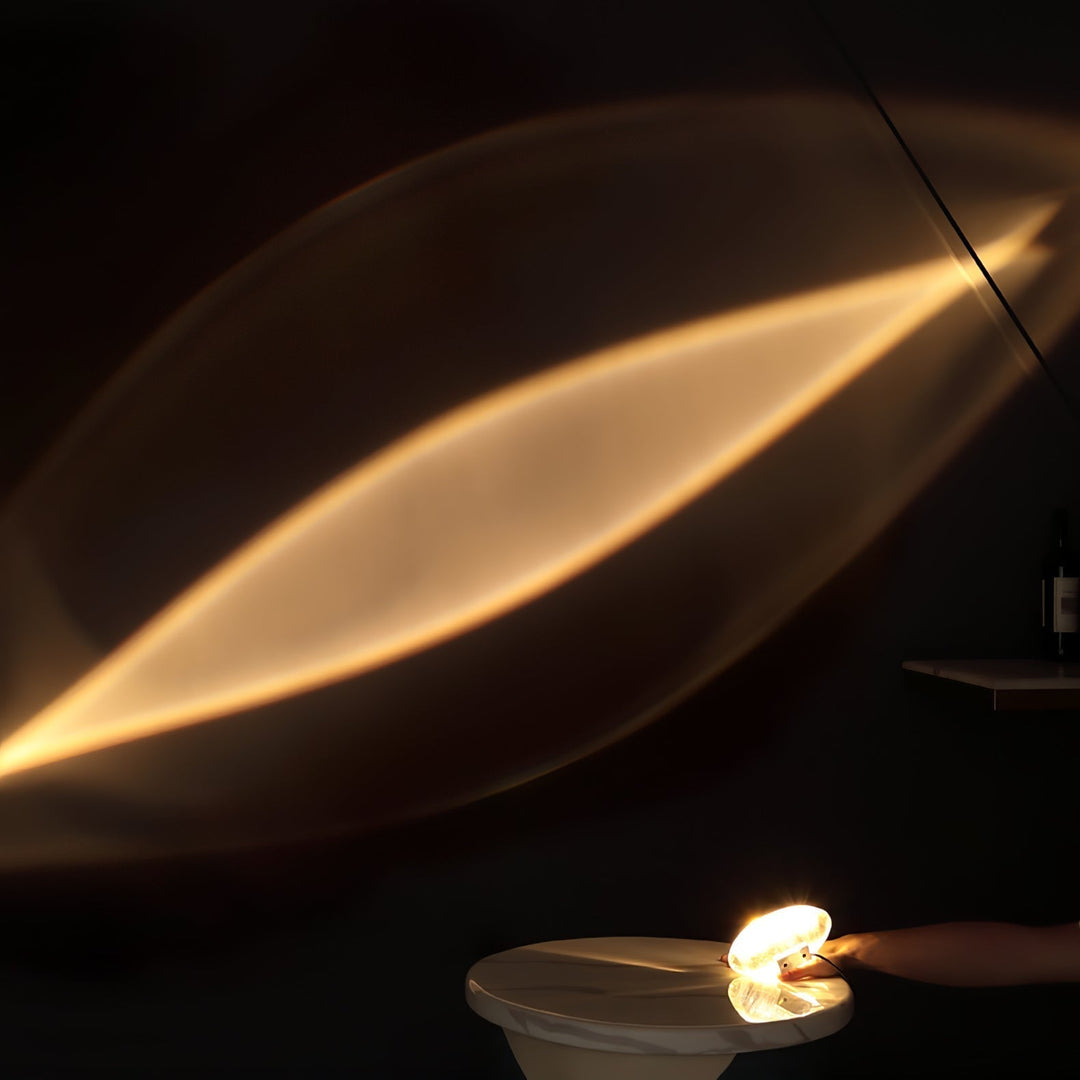 Lampe de table LED cristal, lumière chaude, accent décoratif pour tout intérieur élégant.