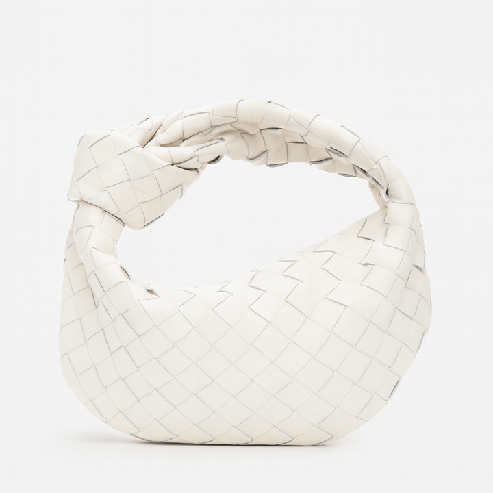 Sac à main tissé artisanal pour femme, design élégant et chic, parfait pour toute occasion mode.